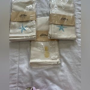 Aloha Linens in Original pkgs 3 sets & 4in each set ( Cloth Napkins ) beautiful